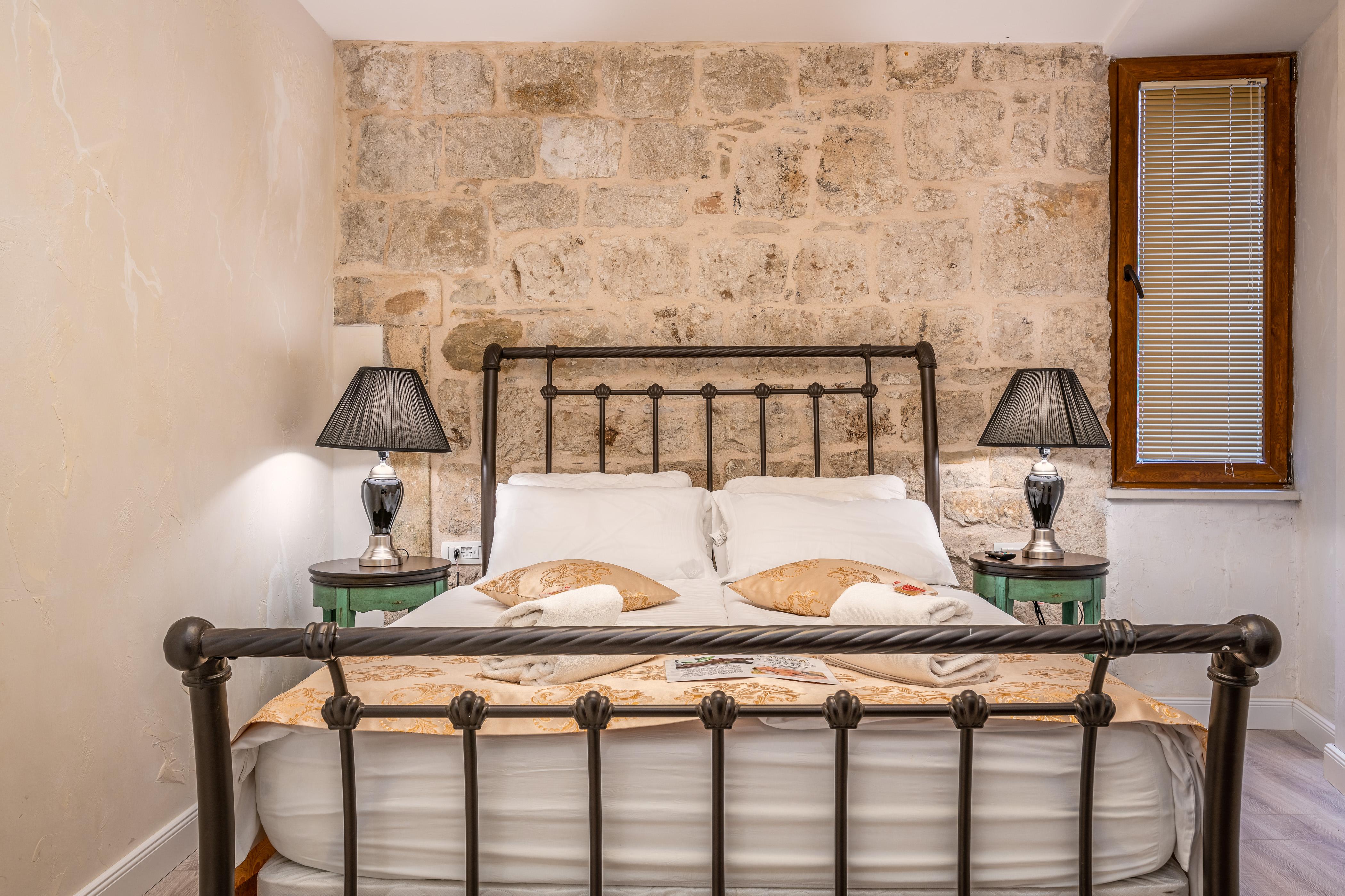 Heritage Palace Varos - Mag Quaint & Elegant Boutique Hotels Split Exteriör bild