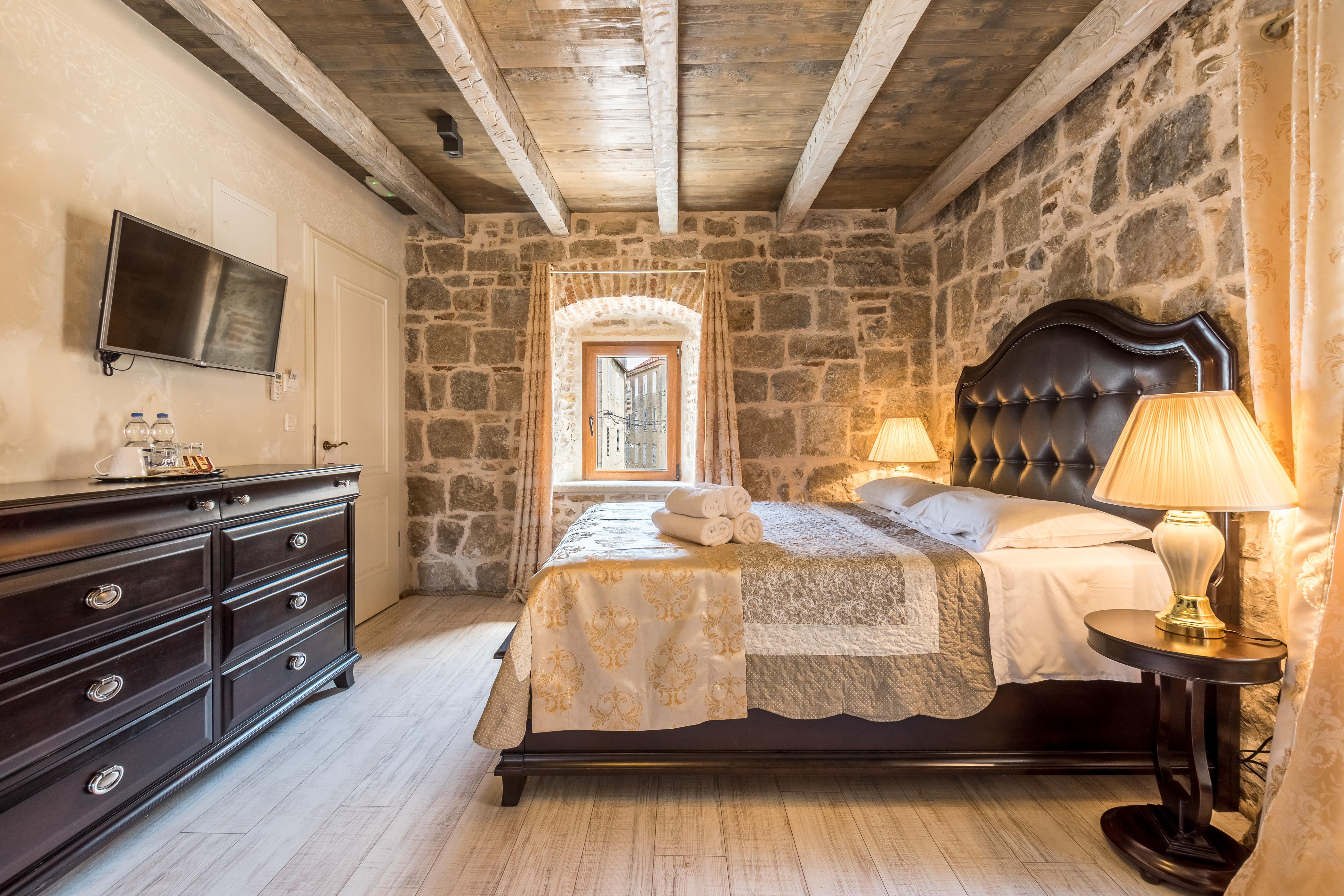 Heritage Palace Varos - Mag Quaint & Elegant Boutique Hotels Split Exteriör bild