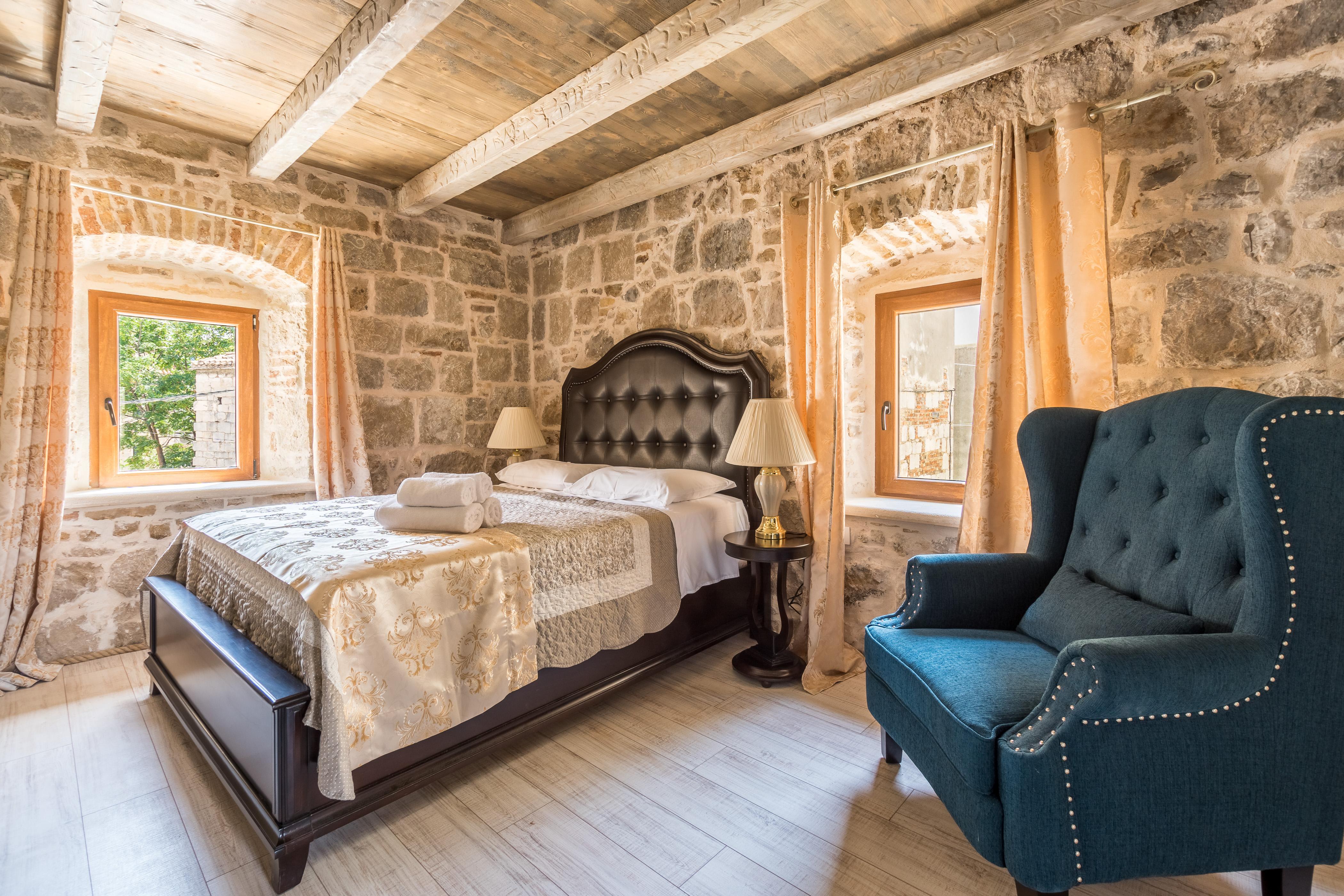 Heritage Palace Varos - Mag Quaint & Elegant Boutique Hotels Split Exteriör bild