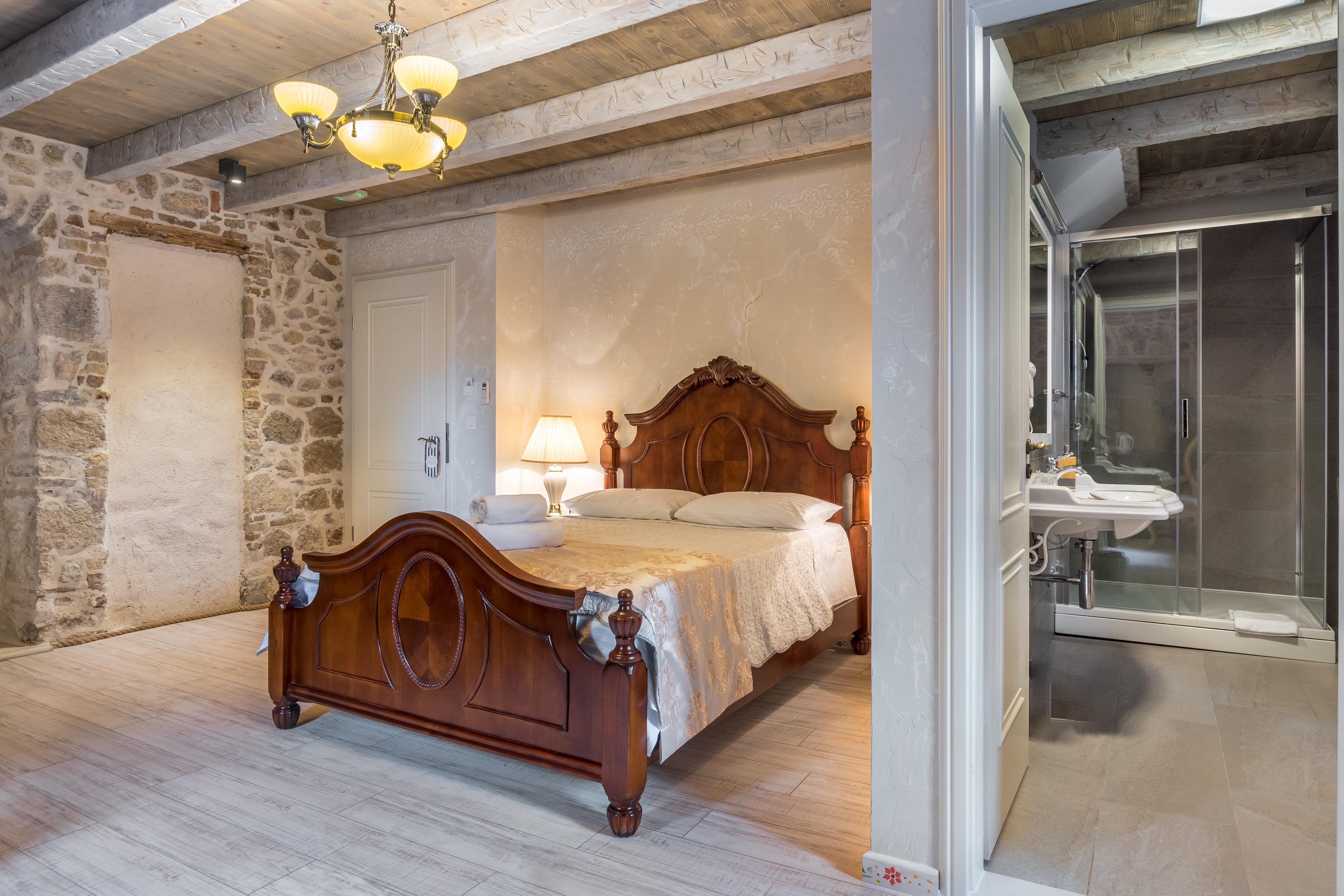 Heritage Palace Varos - Mag Quaint & Elegant Boutique Hotels Split Exteriör bild